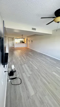 $325,000 | 6049 Balboa Circle, Unit 202, Boca Raton, FL 33433