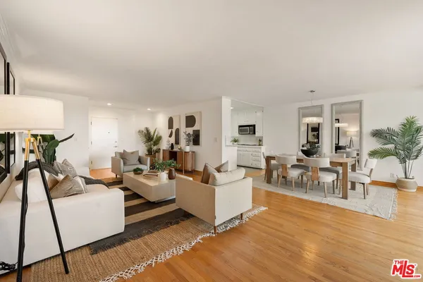$1,199,000 | 10725 Ohio Avenue, Unit 2, Los Angeles, CA 90024