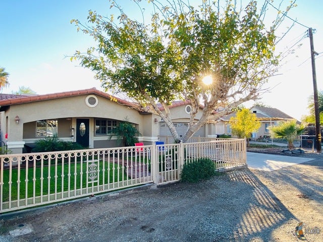 575 Lee Road Imperial, CA 92251 - Photo 1 of 26 Gallery Image 1