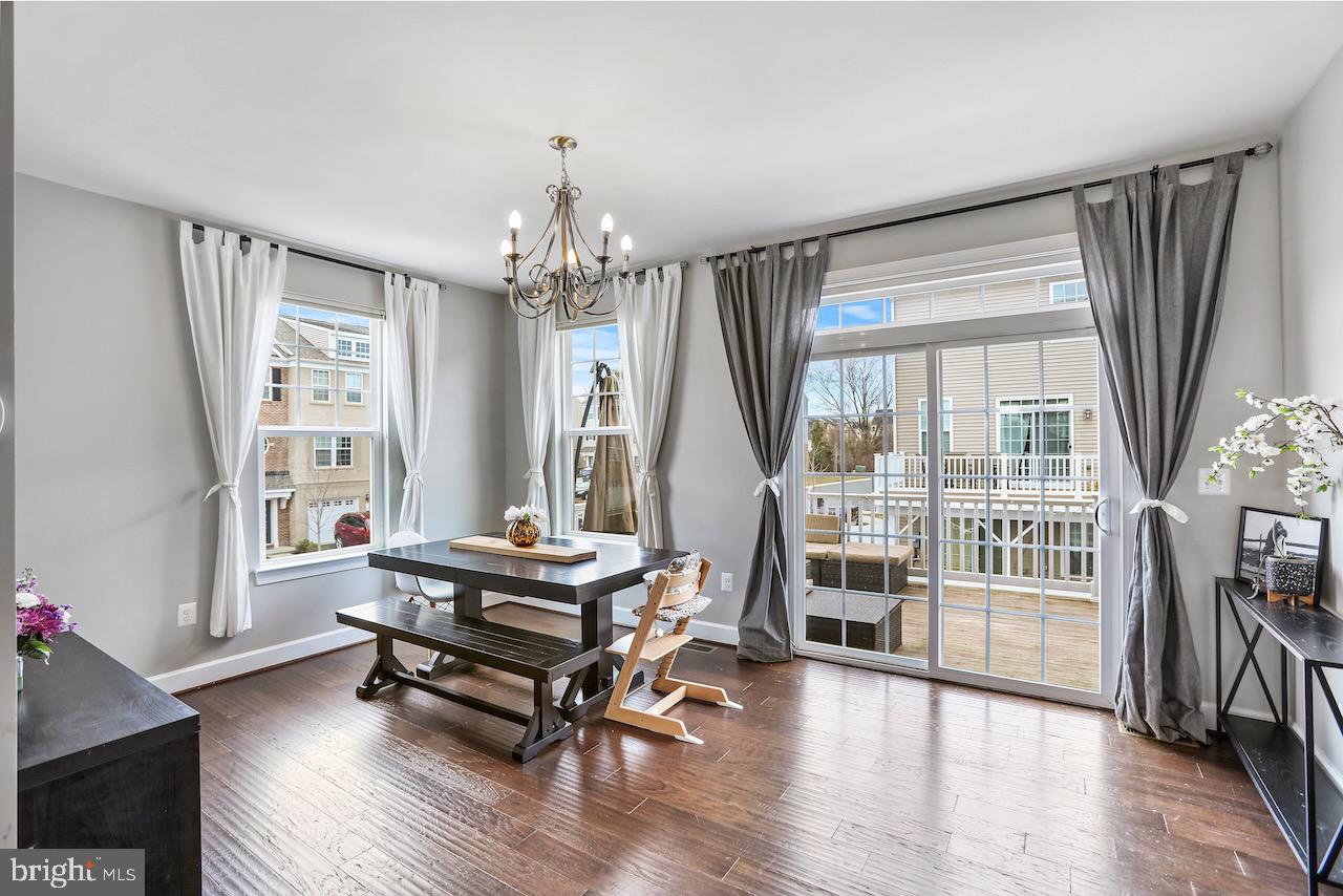 8920 Haversack Hunt Way Manassas, VA 20112 - Photo 4 of 25