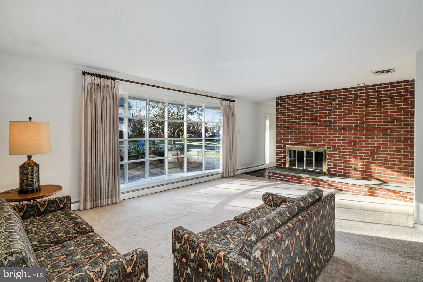 19 Ambler Road Cherry Hill, NJ 08002 - Photo 4 of 26