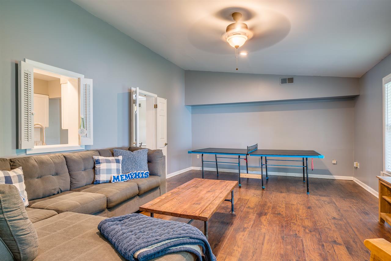 1026 Wilbec Road Memphis, TN 38117 - Photo 11 of 25