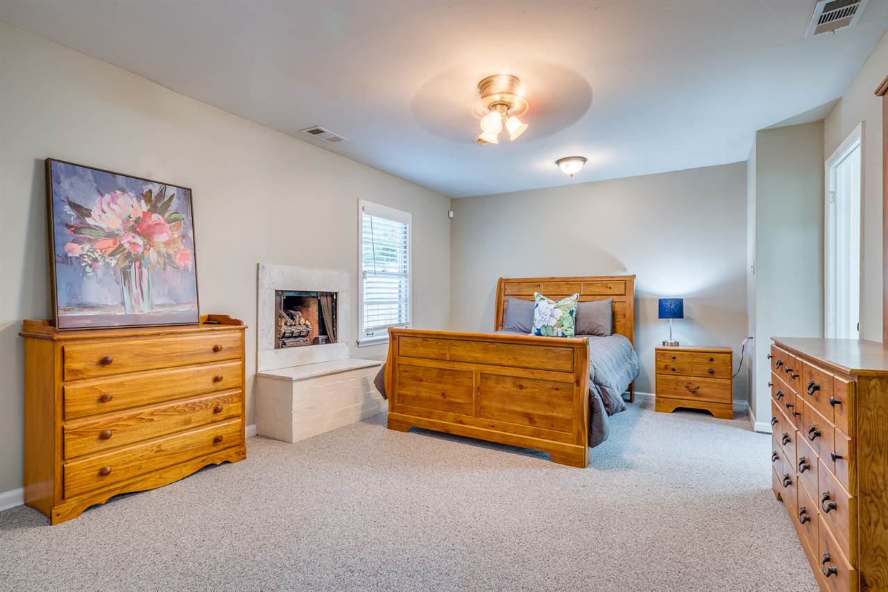 1026 Wilbec Road Memphis, TN 38117 - Photo 12 of 25