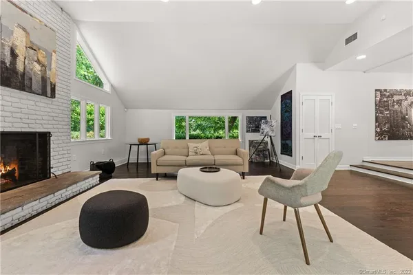 $12,000 | 117 Tobys Lane, New Canaan, CT 06840