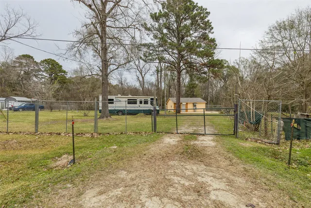 $68,500 | 297 Peacock Path, Trinity, TX 75862