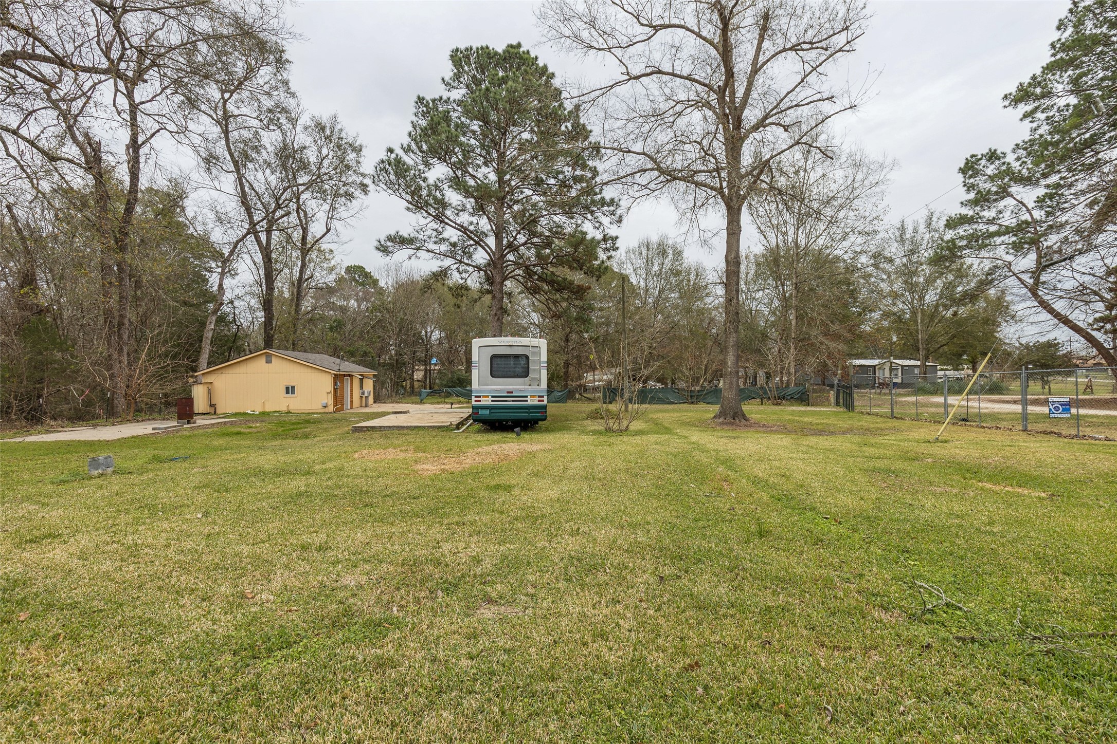 297 Peacock Path Trinity, TX 75862 - Photo 14 of 17