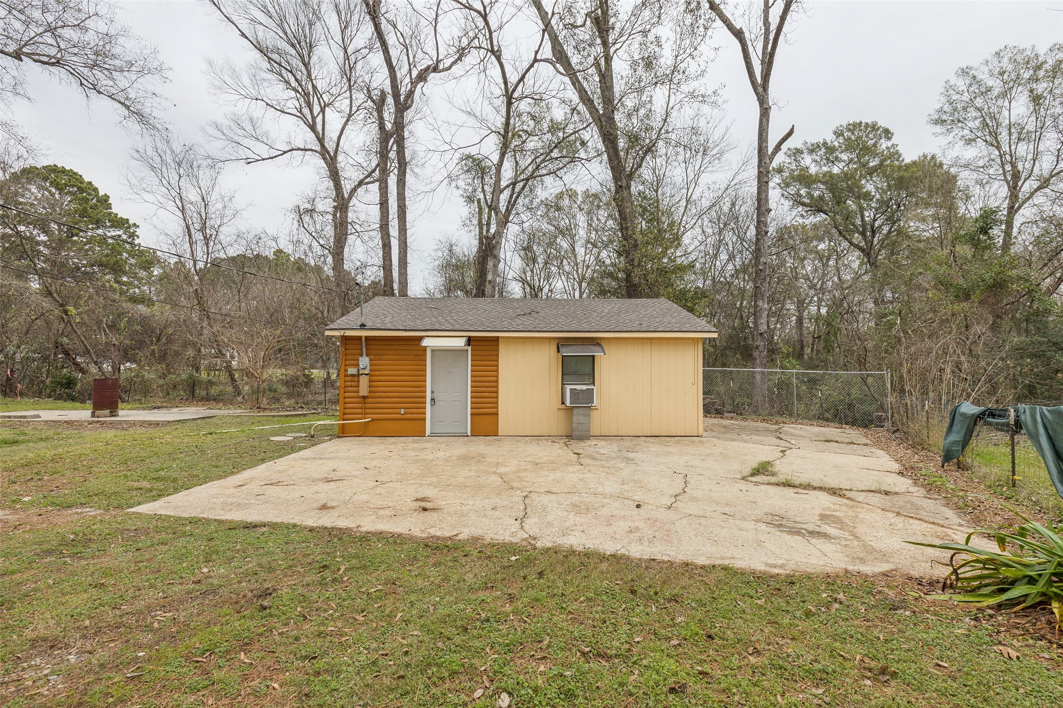 297 Peacock Path Trinity, TX 75862 - Photo 2 of 17