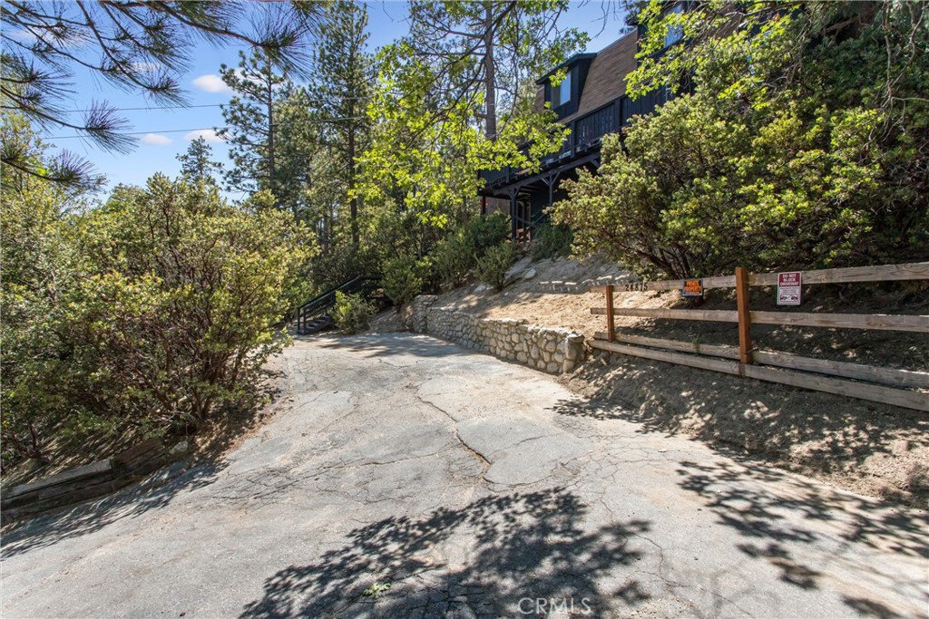 24875 Marion Ridge Drive Idyllwild, CA 92549 - Photo 3 of 48