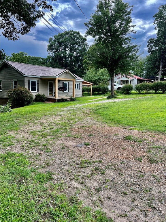 214 Friendship Road Seneca, SC 29678 - Photo 18 of 22