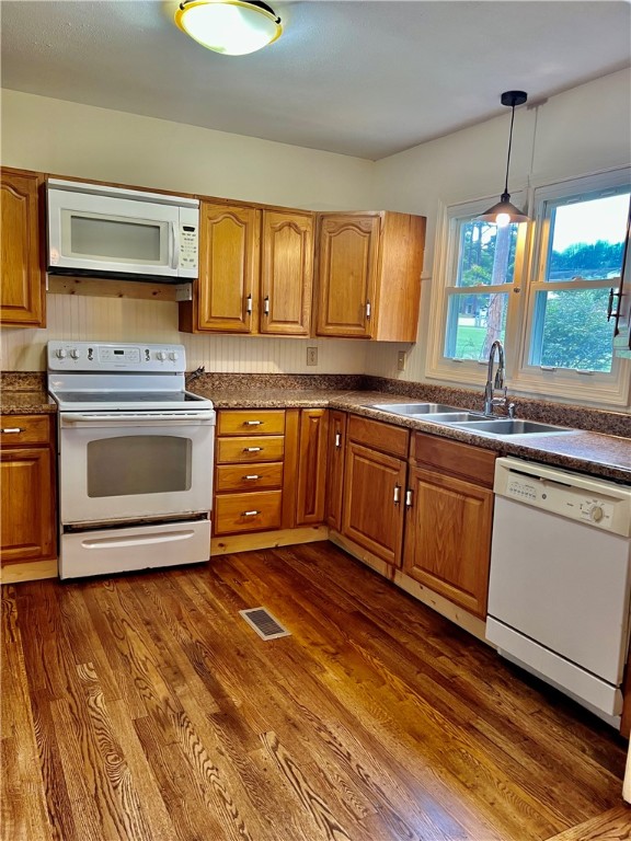 214 Friendship Road Seneca, SC 29678 - Photo 10 of 22