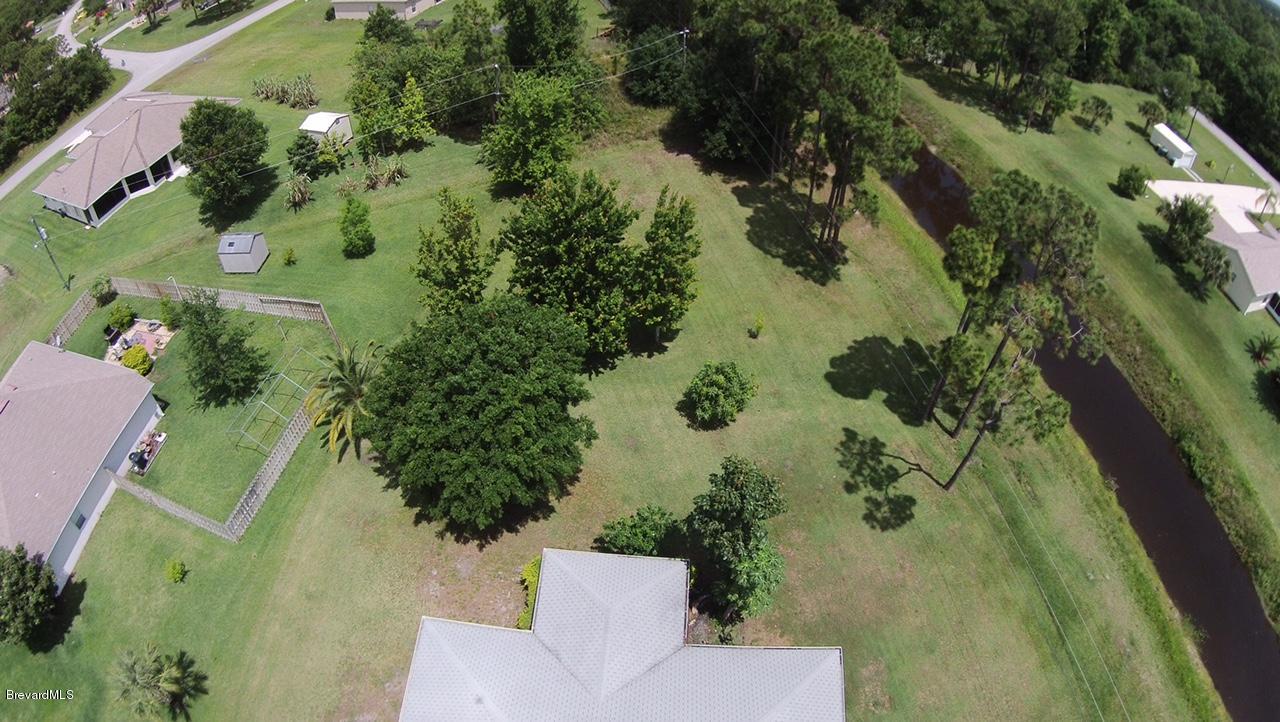 3171 Eldron Boulevard Southeast Palm Bay, FL 32909 - Photo 3 of 9 Back View Eldron