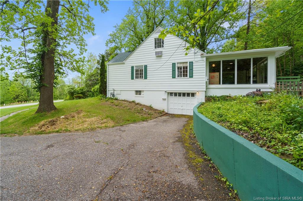 1511 Valley View Road New Albany, IN 47150 - Photo 6 of 7 Gallery Image 6