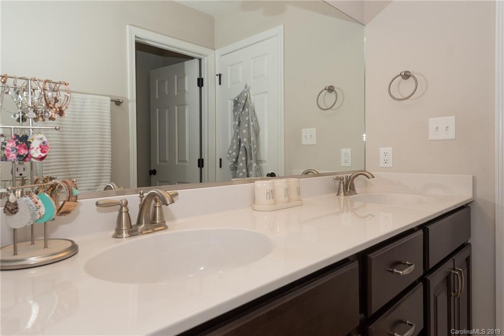 53 Parrot Road, Unit 7 Candler, NC 28715 - Photo 22 of 41 Gallery Image 22
