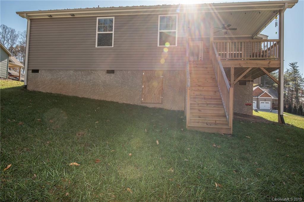 53 Parrot Road, Unit 7 Candler, NC 28715 - Photo 36 of 41 Gallery Image 36