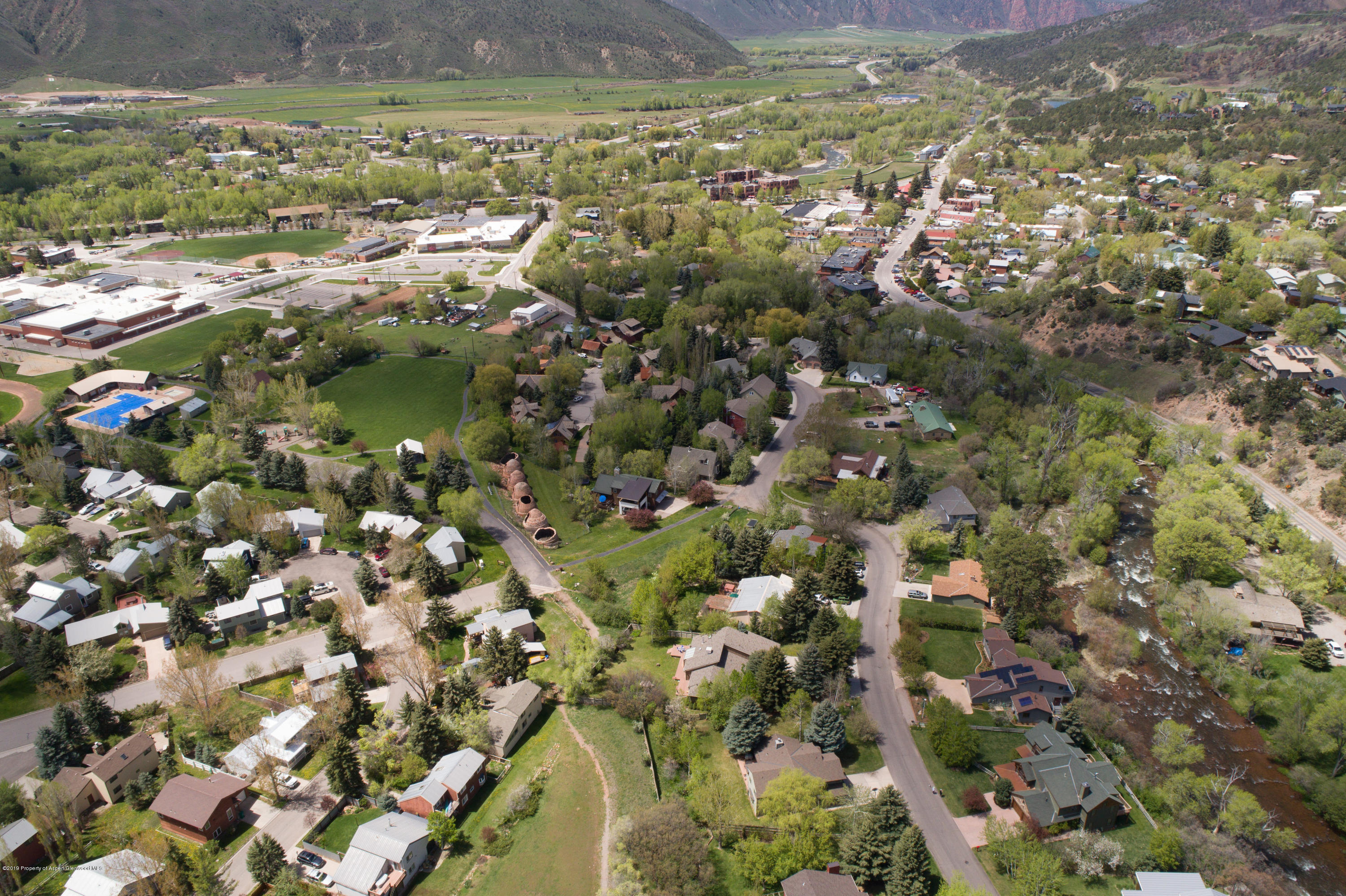 215 Riverside Drive Basalt, CO 81621 - Photo 33 of 33 215 Riverside Dr Basalt CO-print-038-36-
