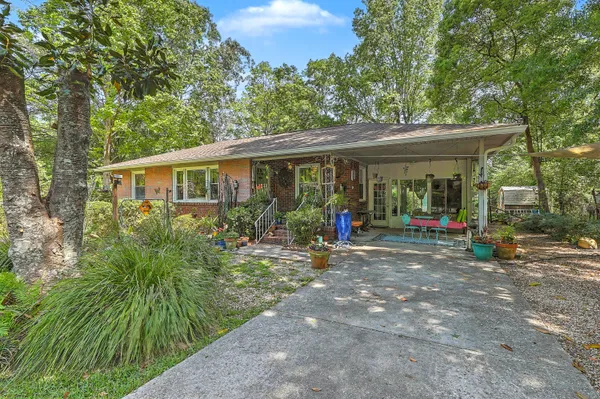 $275,000 | 2762 Mawood Avenue, North Charleston, SC 29406