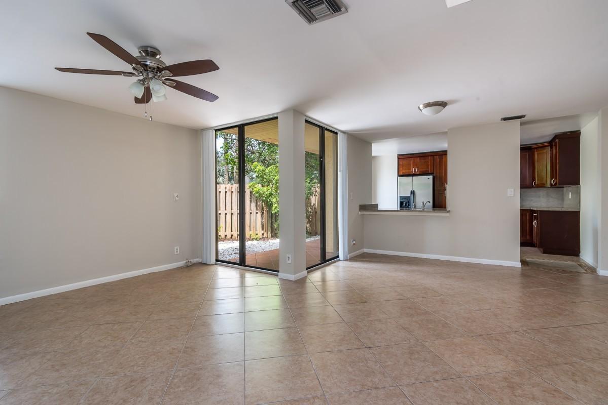 5663 Fox Hollow Drive, Unit D Boca Raton, FL 33486 - Photo 3 of 24 photo-8jpg