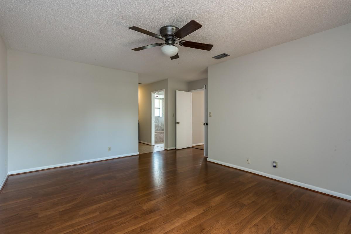 5663 Fox Hollow Drive, Unit D Boca Raton, FL 33486 - Photo 7 of 24 photo-18jpg