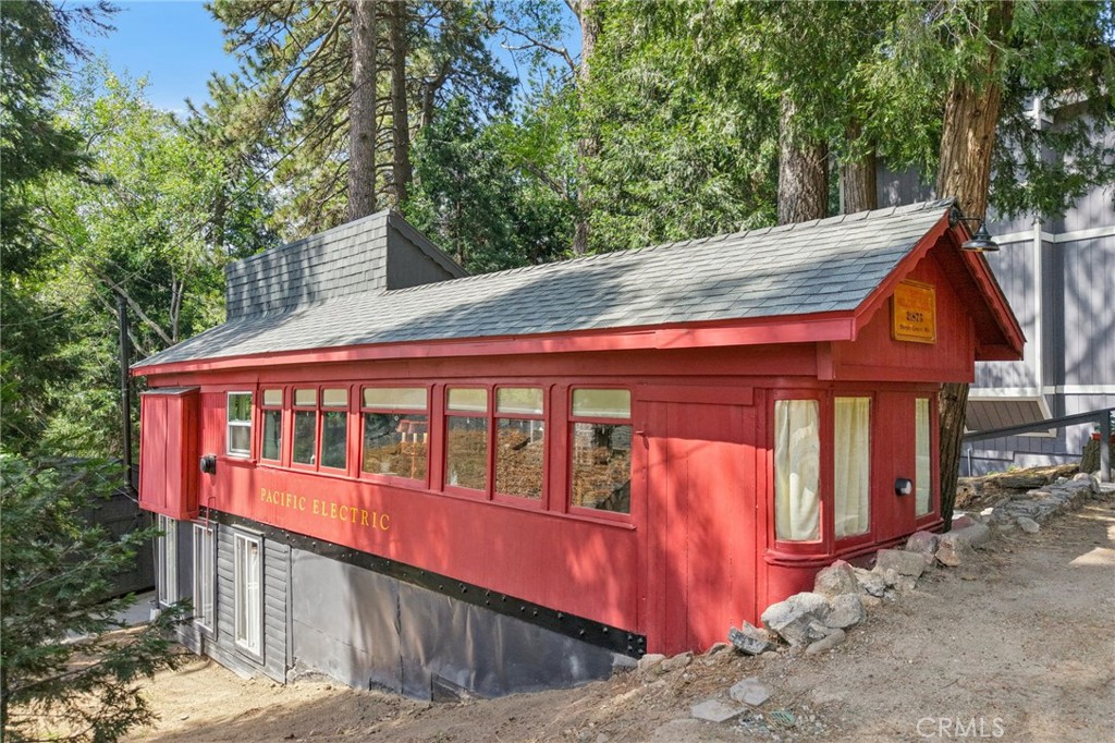 21875 Sawpit Canyon Road Cedarpines Park, CA 92322 - Photo 36 of 40