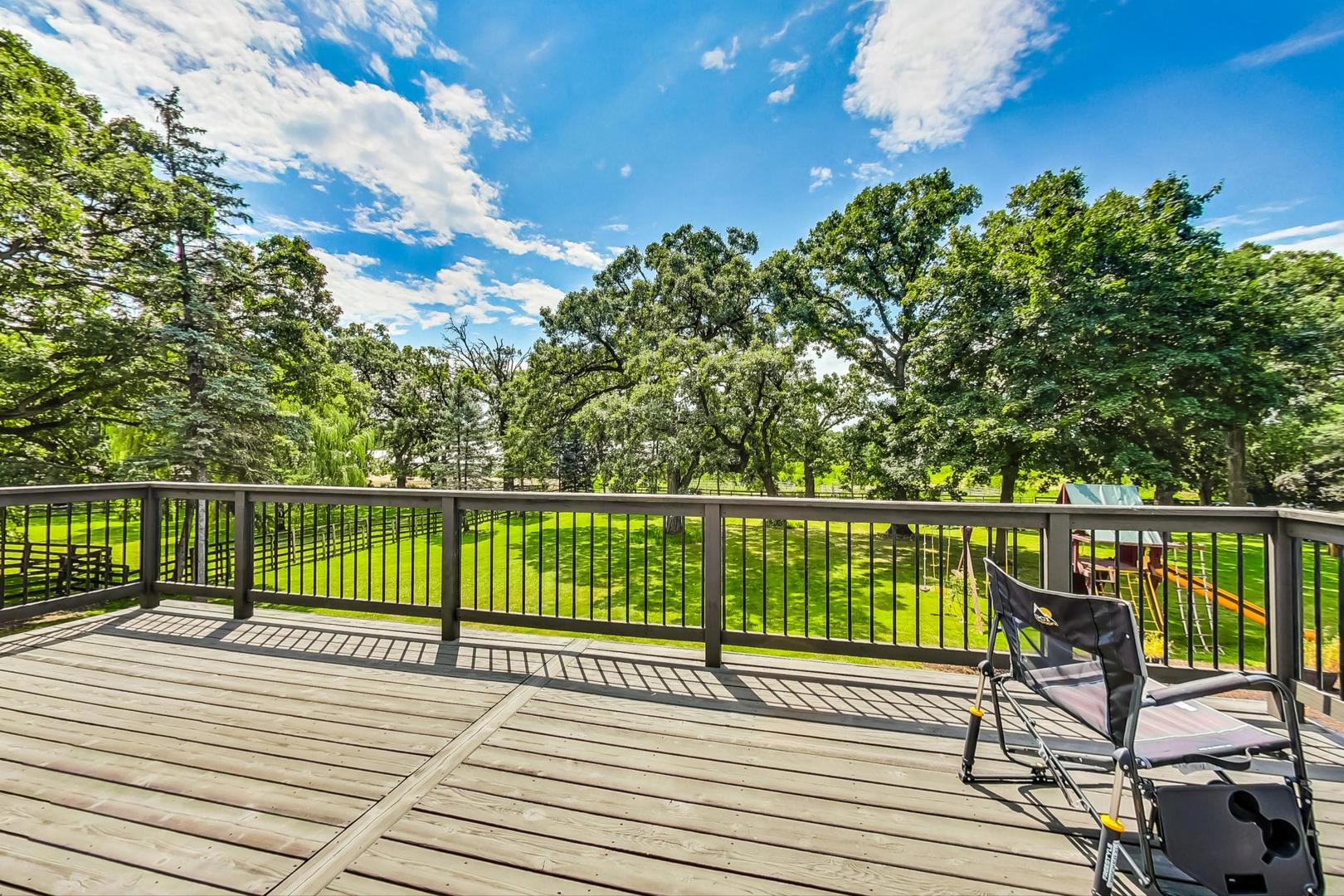 30W311 Army Trail Road Bartlett, IL 60103 - Photo 10 of 87 Gallery Image 10