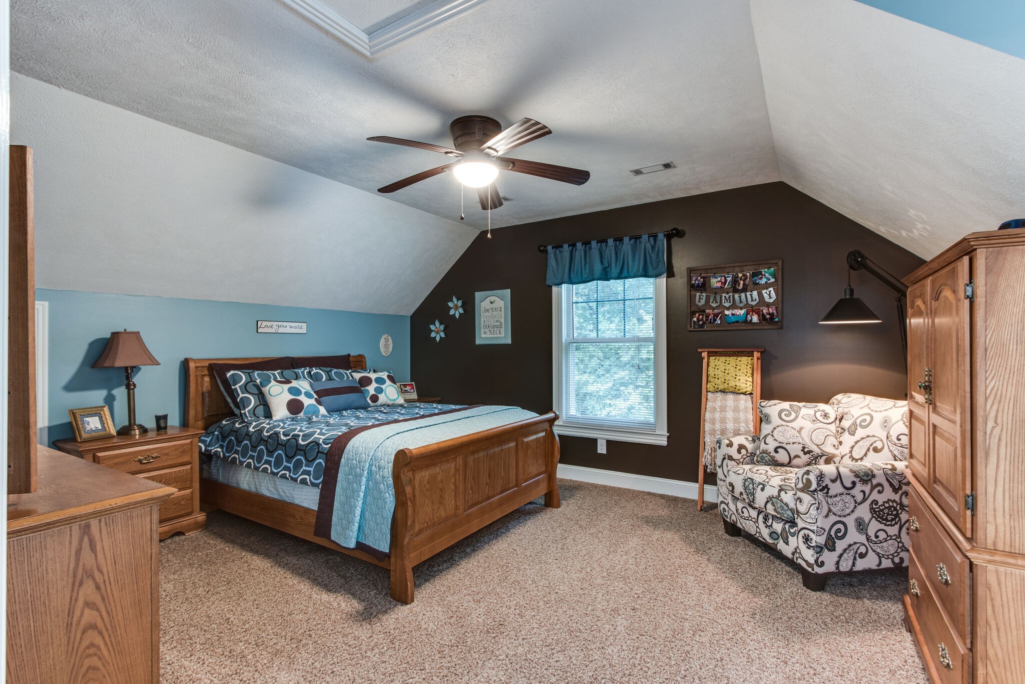 67 Cedar Bend Road Beechgrove, TN 37018 - Photo 29 of 48 a bed room with a bed and a window