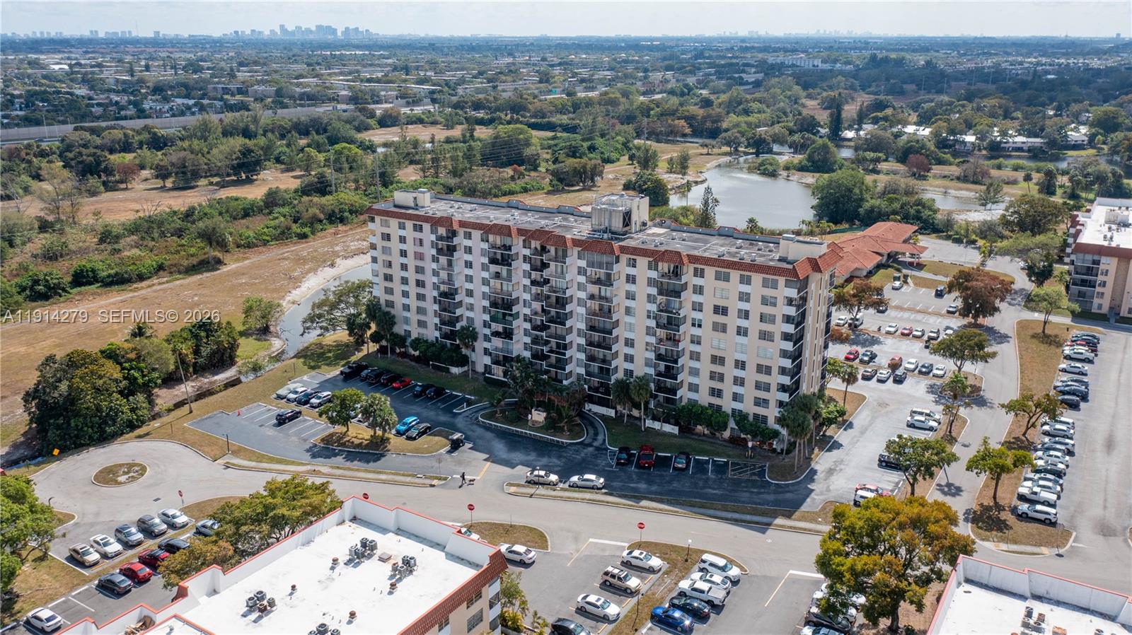 4164 Inverrary Drive, Unit 812 Lauderhill, FL 33319 - Photo 5 of 41