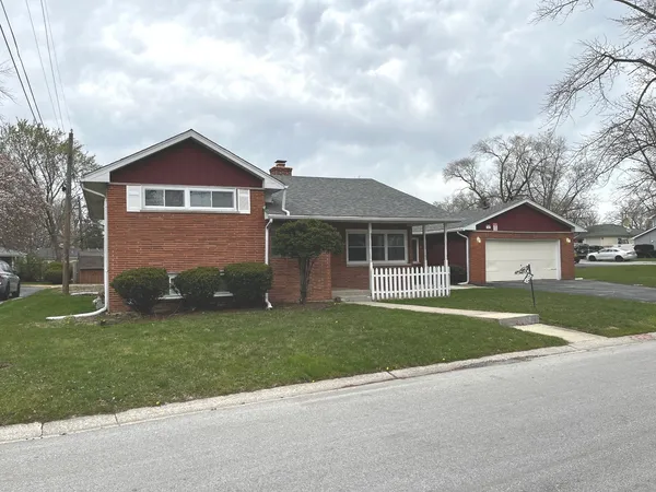 $175,000 | 17410 Emerson Avenue, Hazel Crest, IL 60429