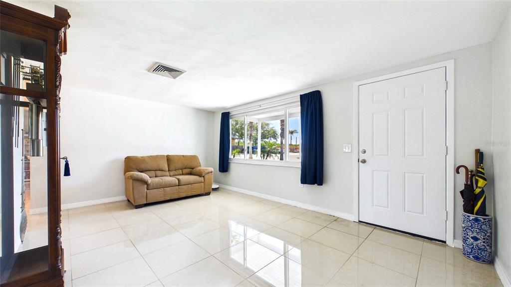 5325 Devries Drive New Port Richey, FL 34652 - Photo 9 of 50