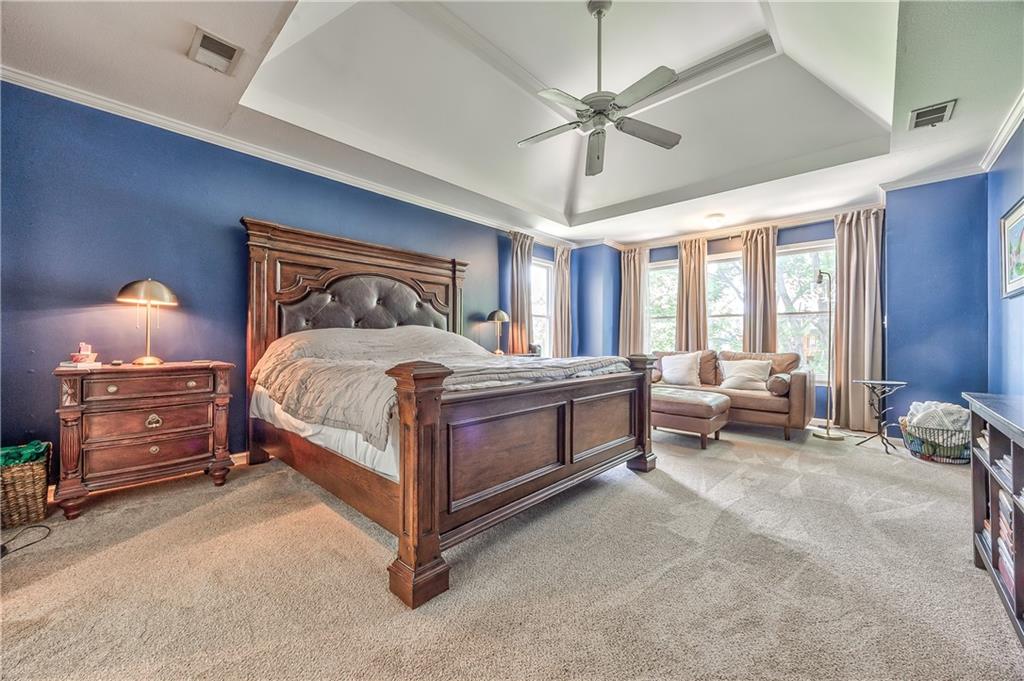 15409 Reeds Street Overland Park, KS 66223 - Photo 18 of 40