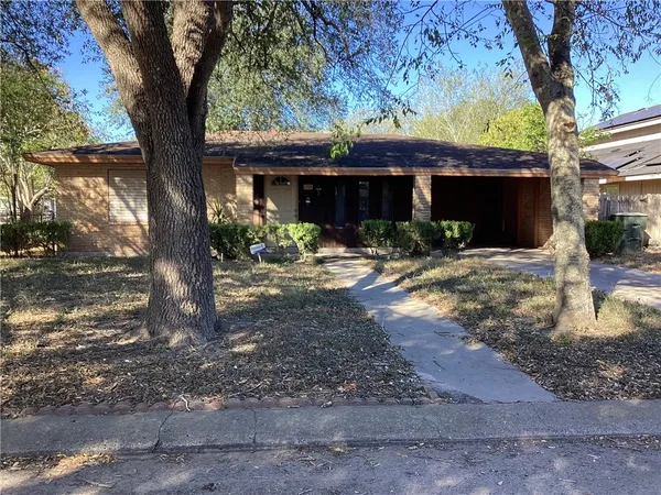 $130,000 | 1704 Odilia Street, Alice, TX 78332