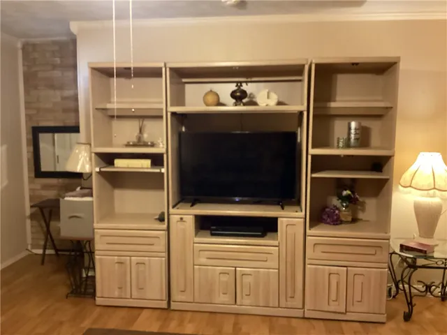 a view of walk in closet