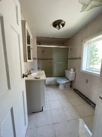 $650,000 | 817 Southard Street, Baldwin, NY 11510