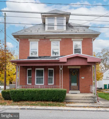 $220,000 | 215 South Enola Drive, Enola, PA 17025