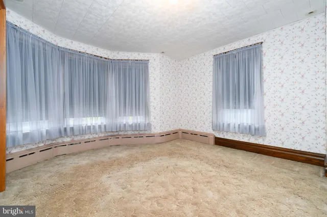 $220,000 | 215 South Enola Drive, Enola, PA 17025