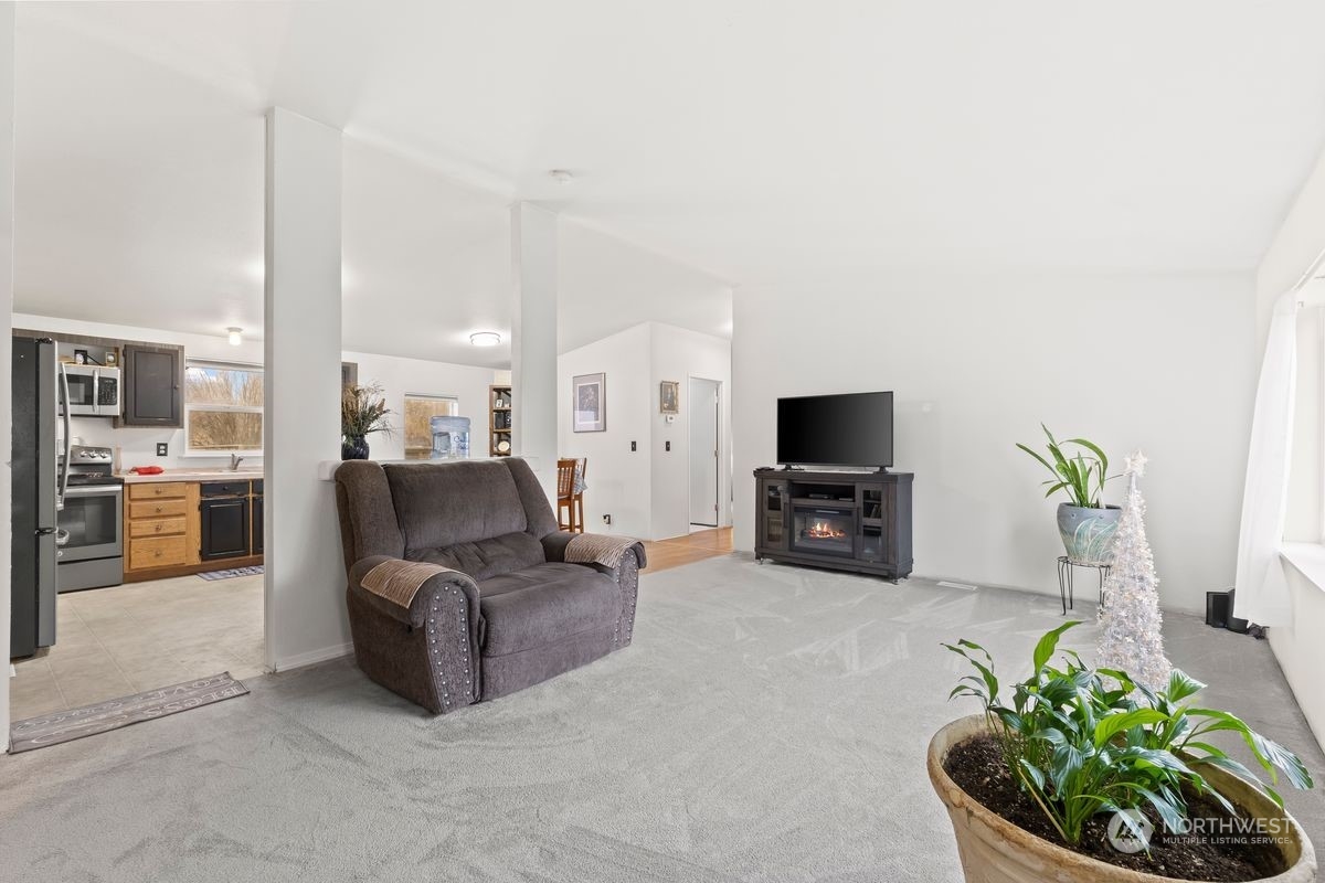 334 Ray Symmonds Road Yakima, WA 98901 - Photo 5 of 30
