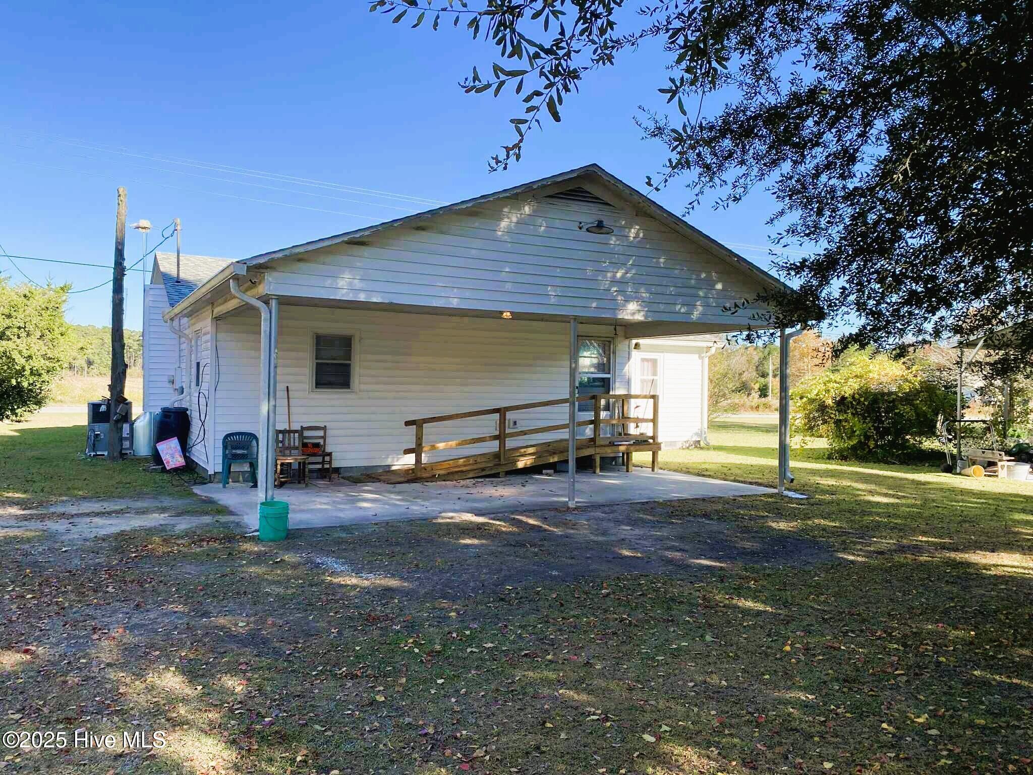 421 Gurganus Road Maple Hill, NC 28454 - Photo 2 of 4 Back
