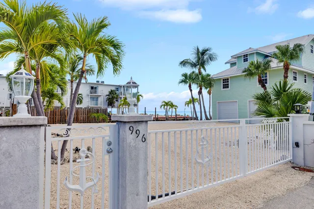 a view of a wooden fence