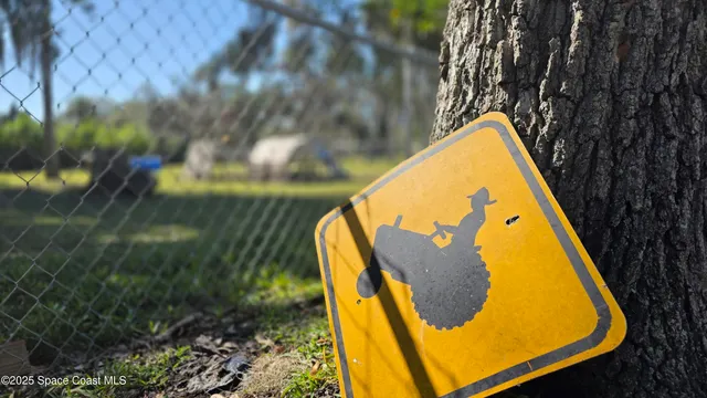 $590,000 | 865 Pine Island Road, Merritt Island, FL 32953