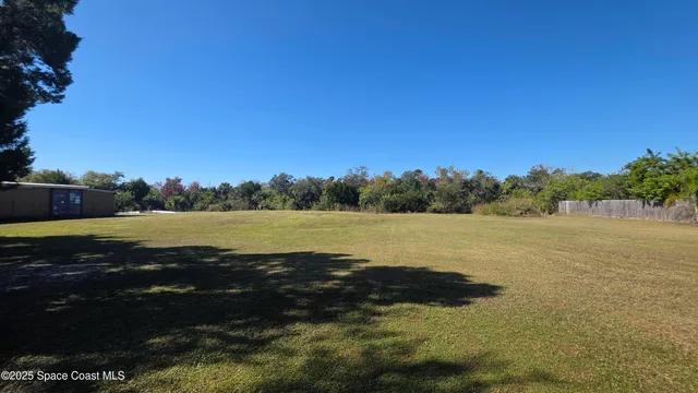 $590,000 | 865 Pine Island Road, Merritt Island, FL 32953