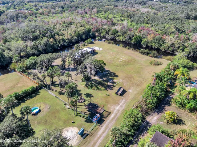 $590,000 | 865 Pine Island Road, Merritt Island, FL 32953