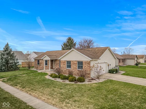 $274,900 | 3316 Cox Lane, Columbus, IN 47203