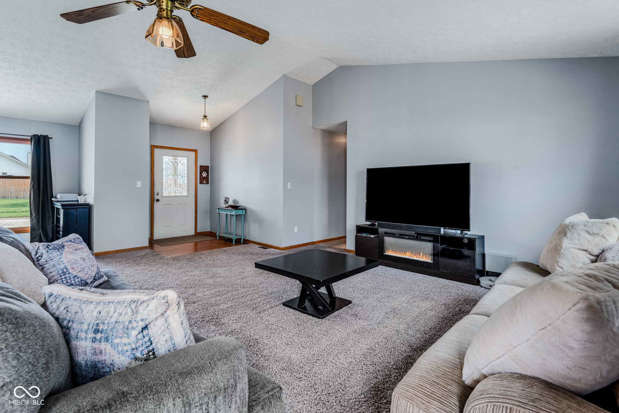 3316 Cox Lane Columbus, IN 47203 - Photo 6 of 26