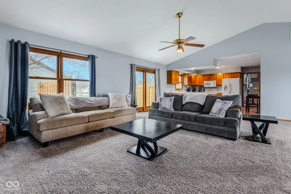 $274,900 | 3316 Cox Lane, Columbus, IN 47203