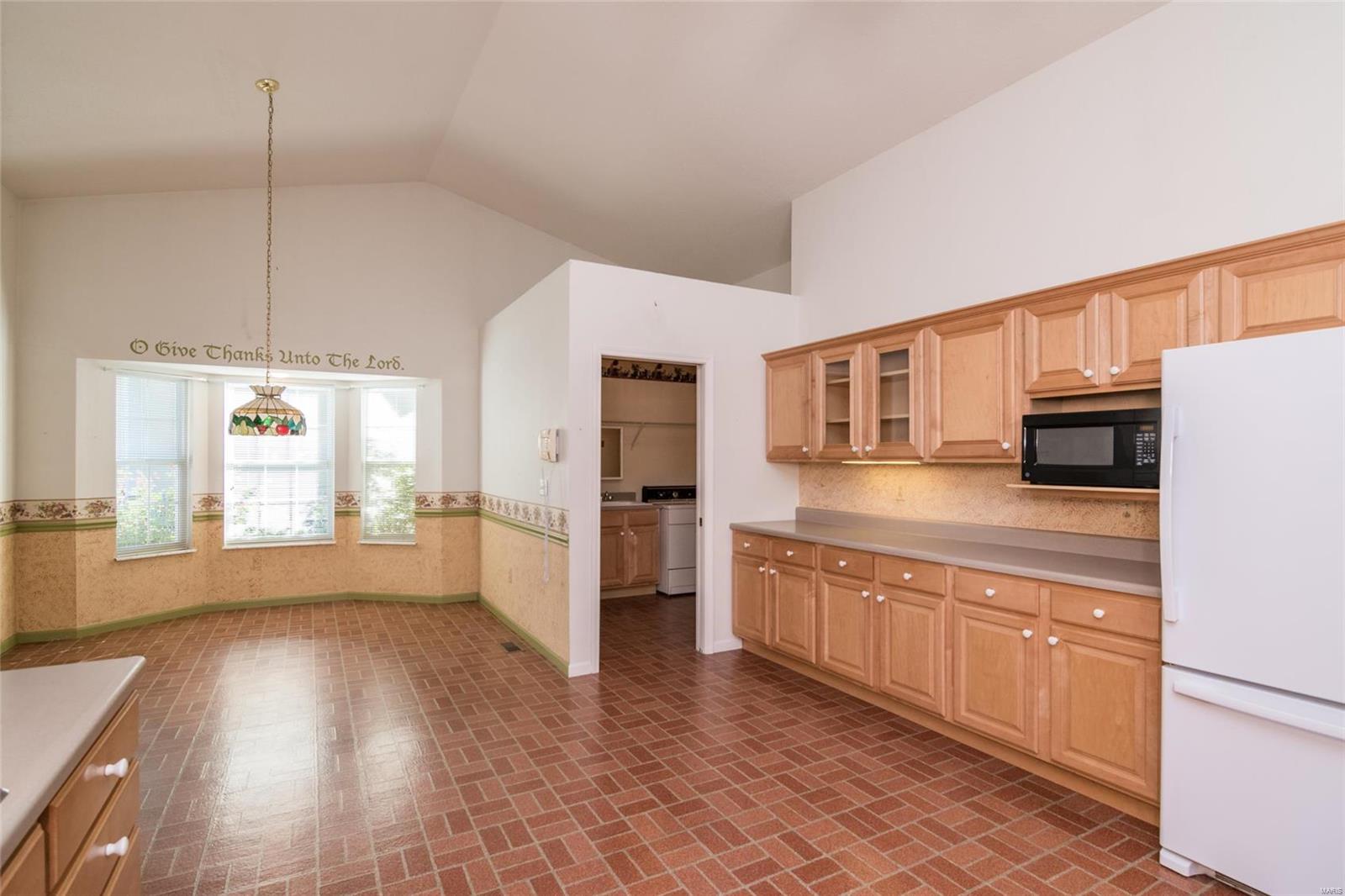 25 Ramsgate Collinsville, IL 62234 - Photo 11 of 34 Gallery Image 11