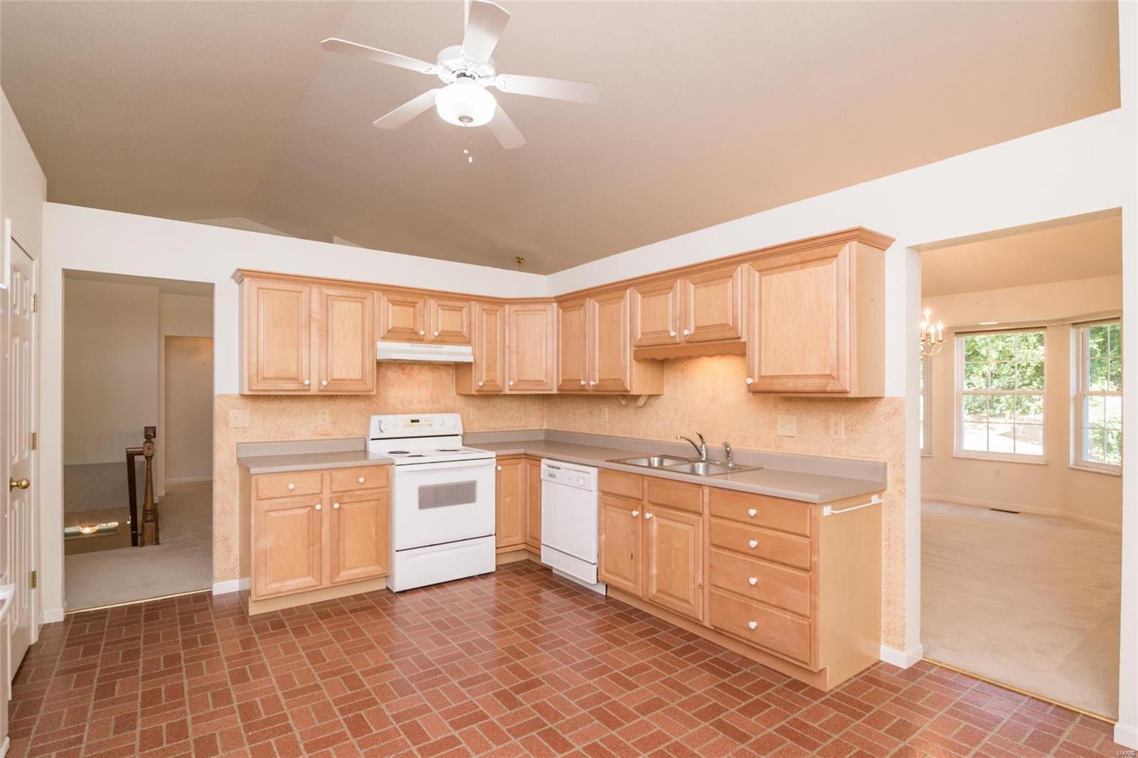 25 Ramsgate Collinsville, IL 62234 - Photo 9 of 34 Gallery Image 9