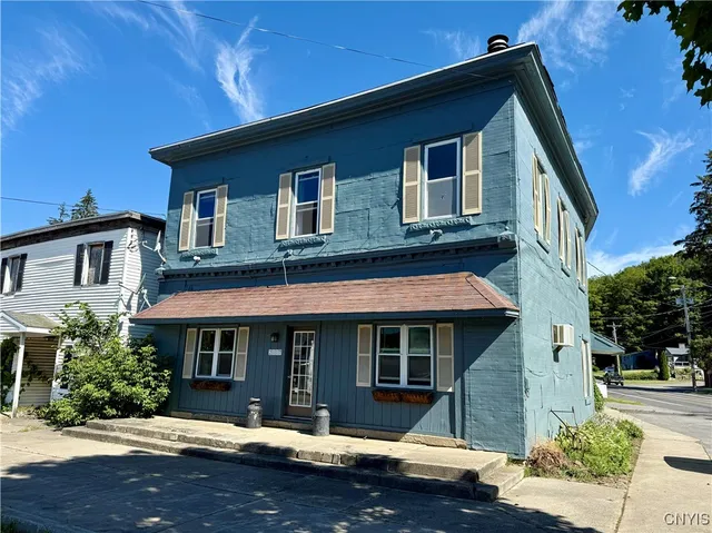$1,475 | 2117 Main Street, Unit 2, Cazenovia, NY 13122
