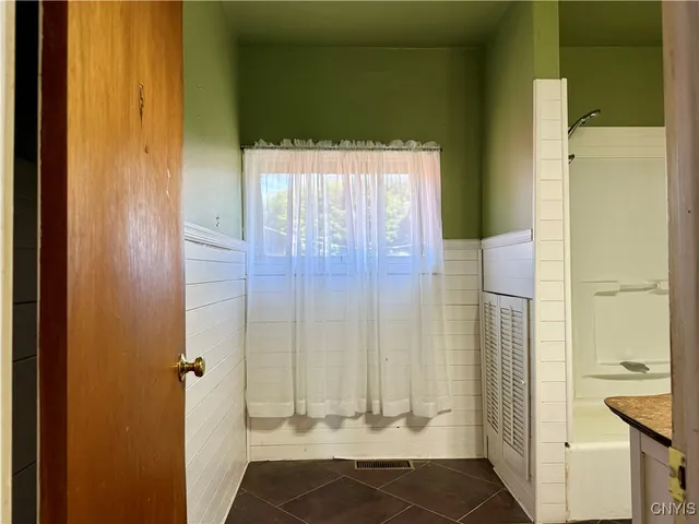 $1,475 | 2117 Main Street, Unit 2, Cazenovia, NY 13122