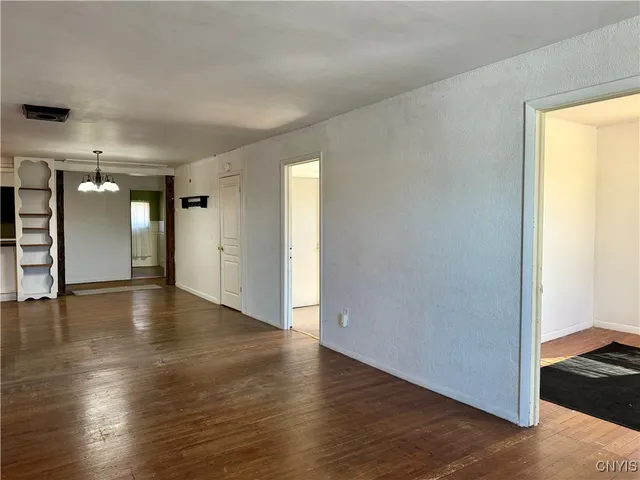 $1,475 | 2117 Main Street, Unit 2, Cazenovia, NY 13122