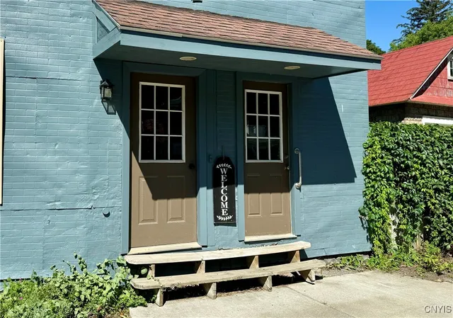 $1,475 | 2117 Main Street, Unit 2, Cazenovia, NY 13122