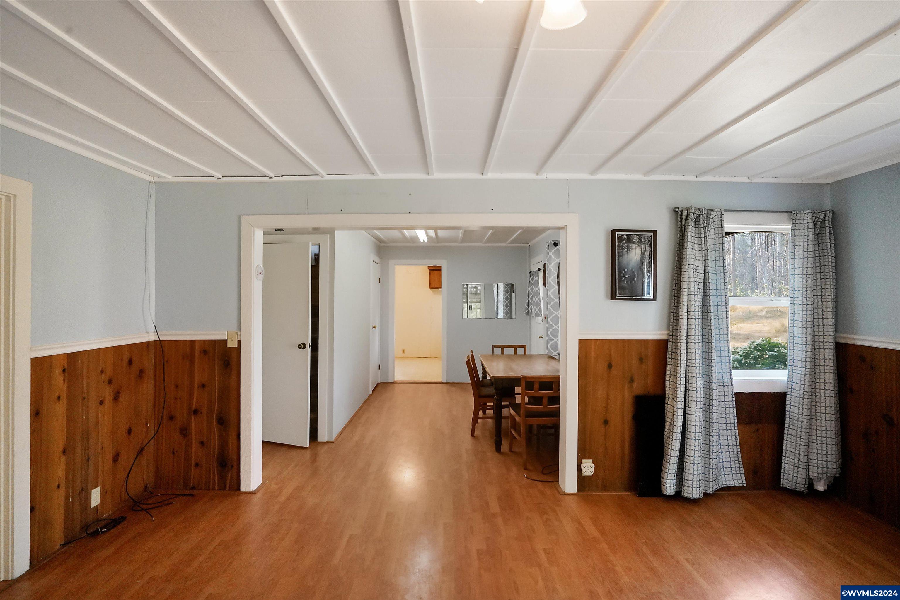 32375 North Fork Road Lyons, OR 97358 - Photo 8 of 46 Gallery Image 8